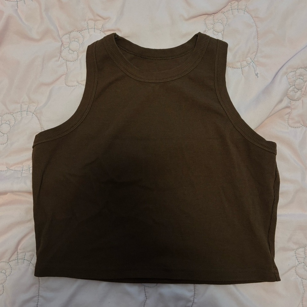 Cropped basic tank top